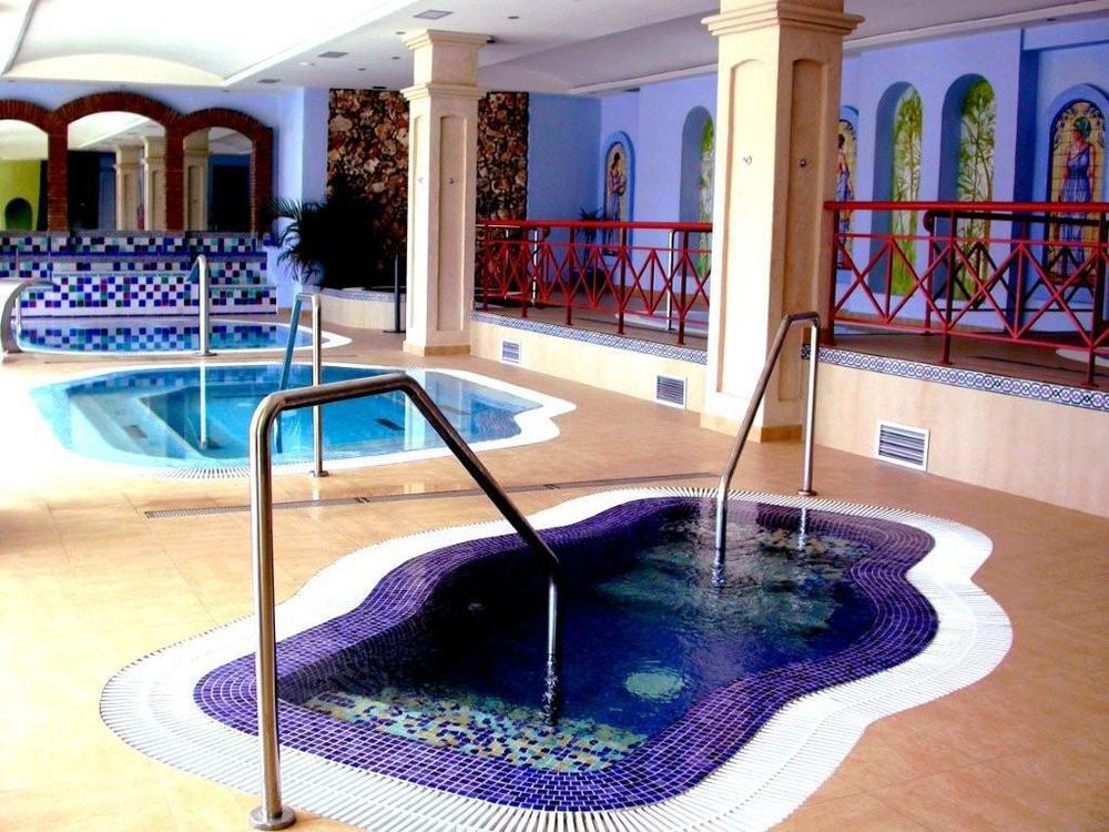 Ferienwohnung Bahia Santa Cruz Almuñécar Einrichtungen foto